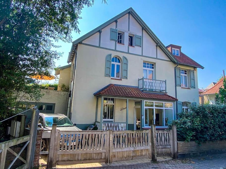 Villa Trianon -Summer Beachhouse De Panne Exterior foto